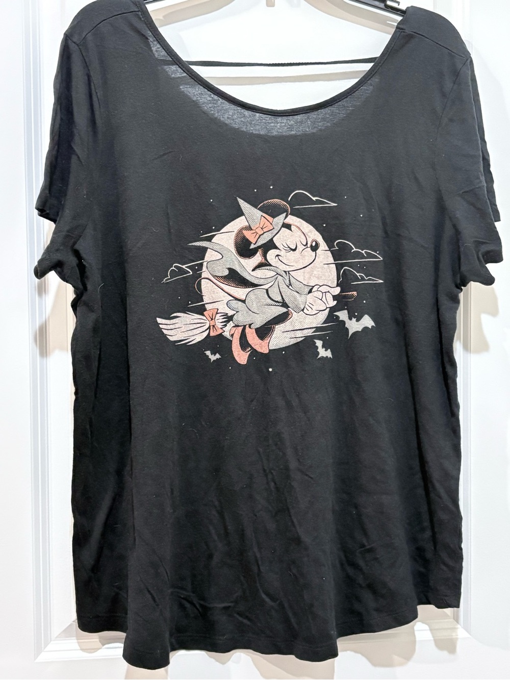 Torrid Disney Minnie Mouse Witch Halloween shirt SZ 2